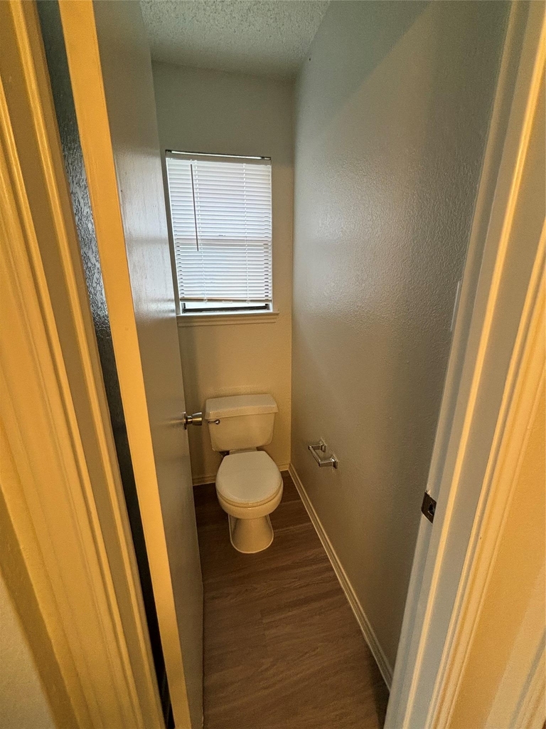1112 Byers Ln - Photo 11
