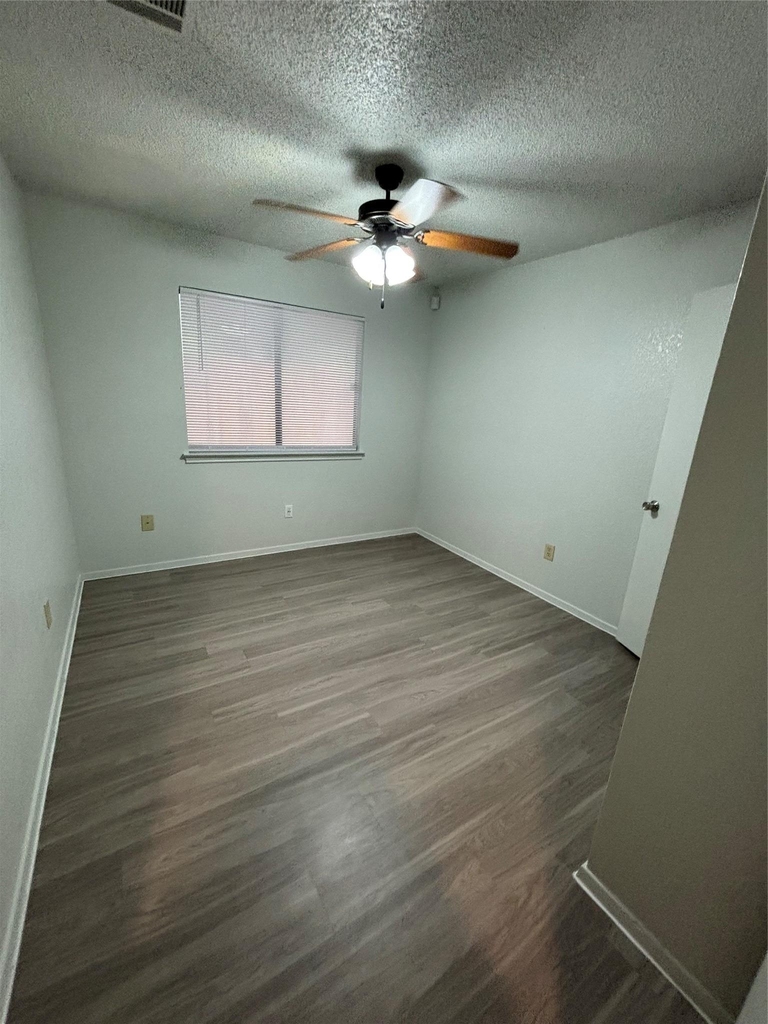 1112 Byers Ln - Photo 8
