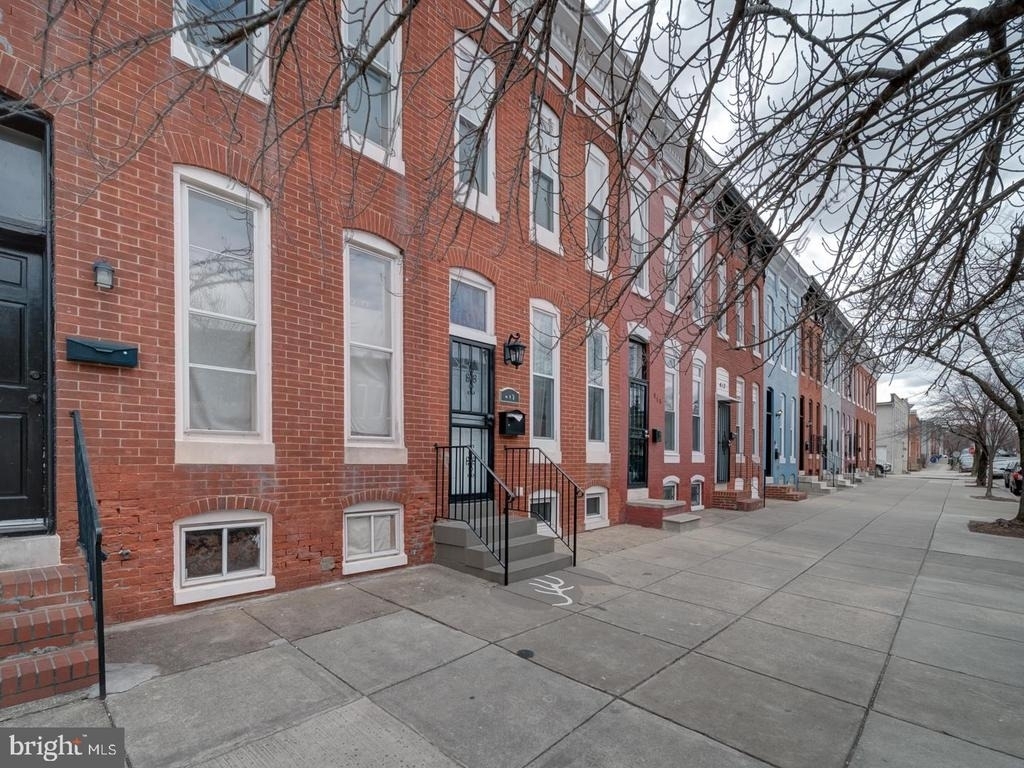 417 N Collington Ave - Photo 1