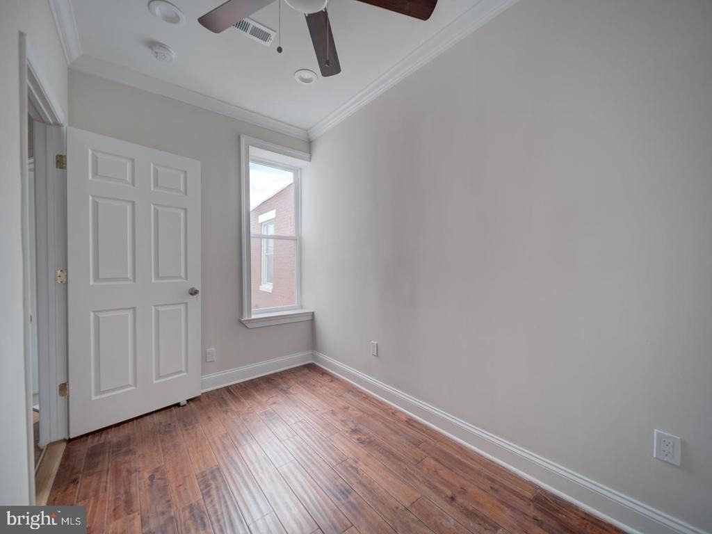 417 N Collington Ave - Photo 14