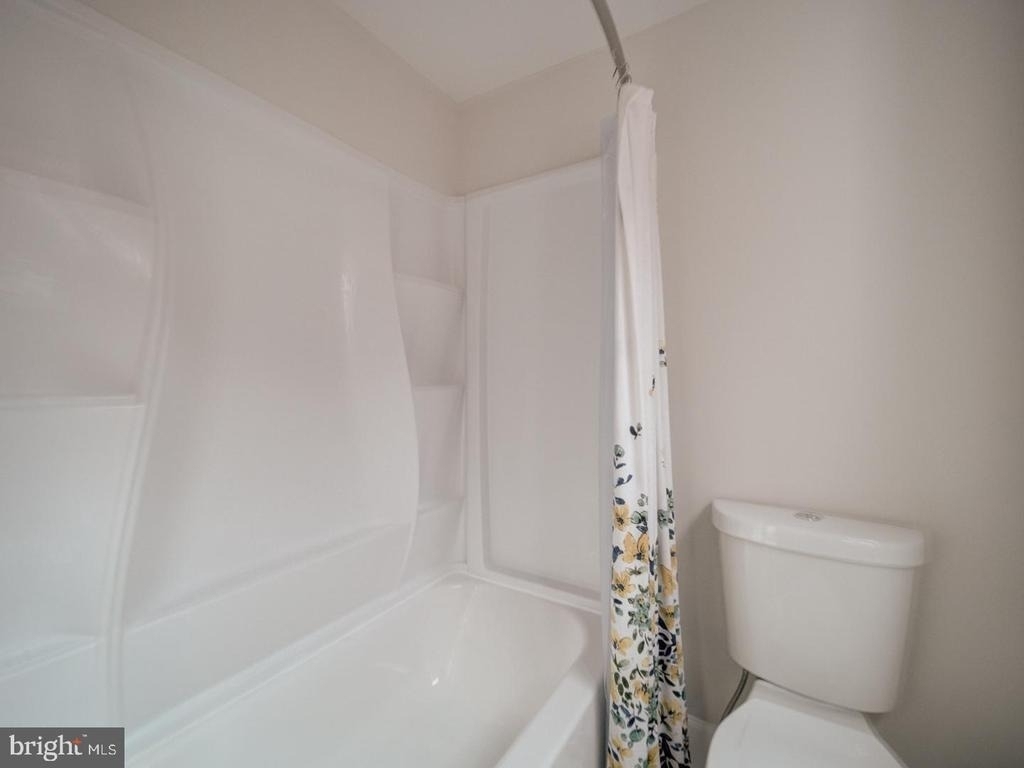 417 N Collington Ave - Photo 17
