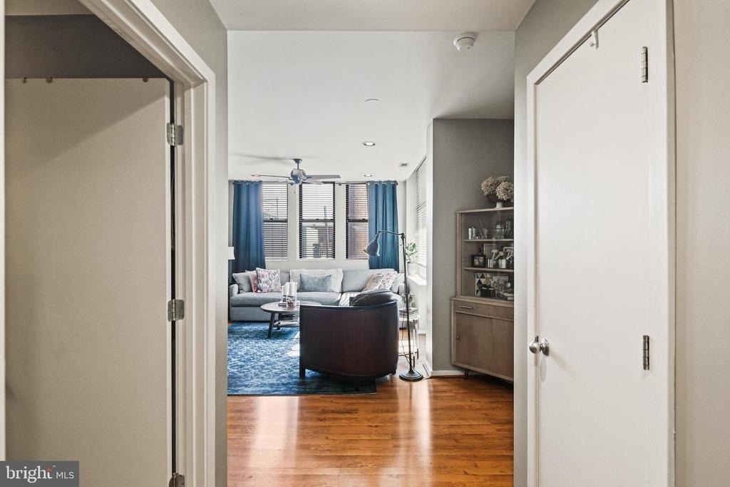 1211 Light Street - Photo 18