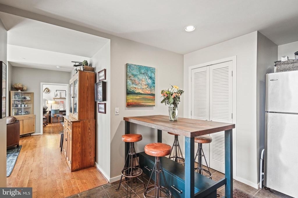 1211 Light Street - Photo 10