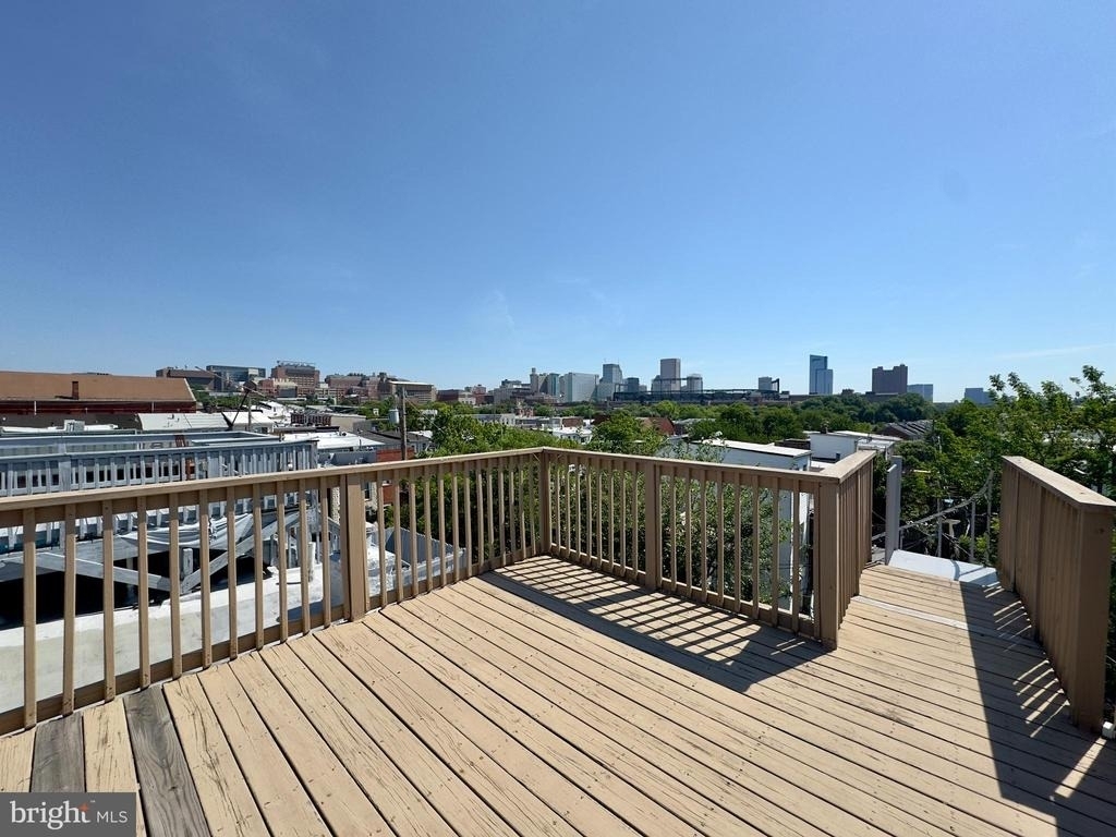 709 Scott Street - Photo 21