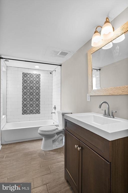 110 S Calhoun Street - Photo 31