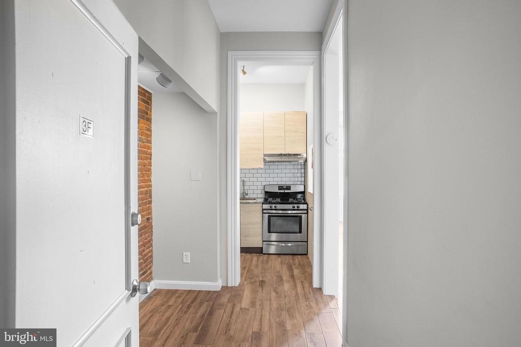 1602 Park Avenue - Photo 5