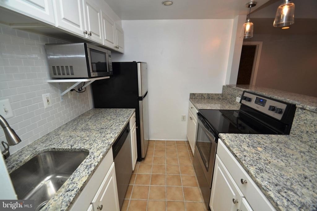 1000 Fell Street - Photo 13