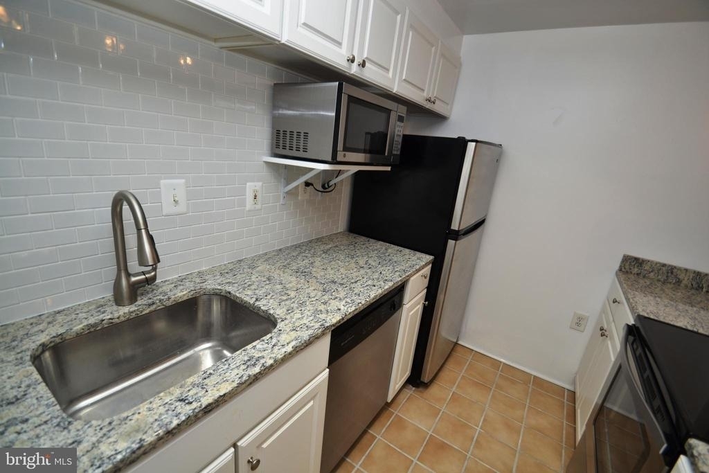 1000 Fell Street - Photo 14