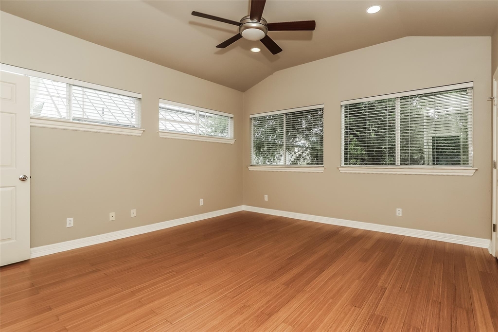 1701 Sanchez St - Photo 11