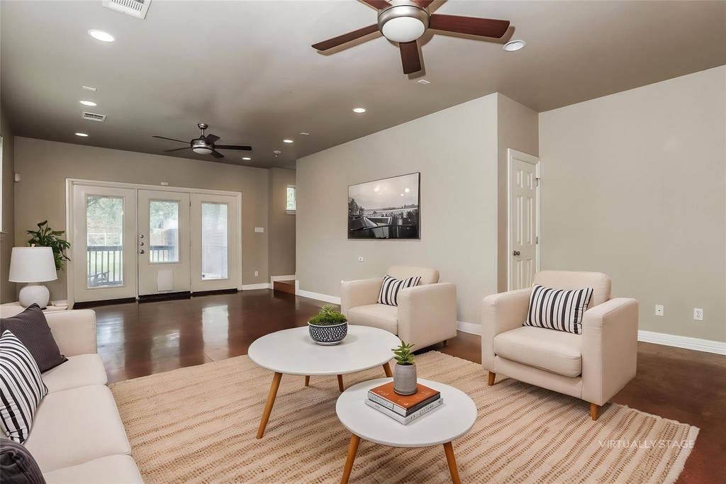 1701 Sanchez St - Photo 3