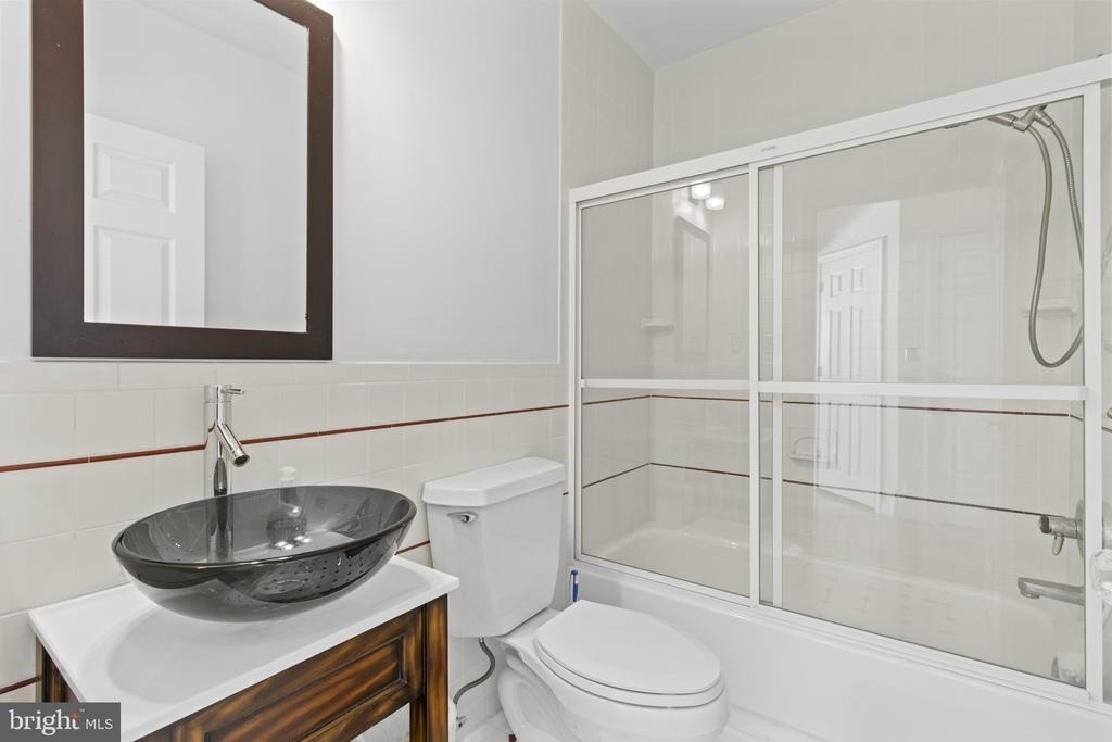 100 Harborview Drive - Photo 25