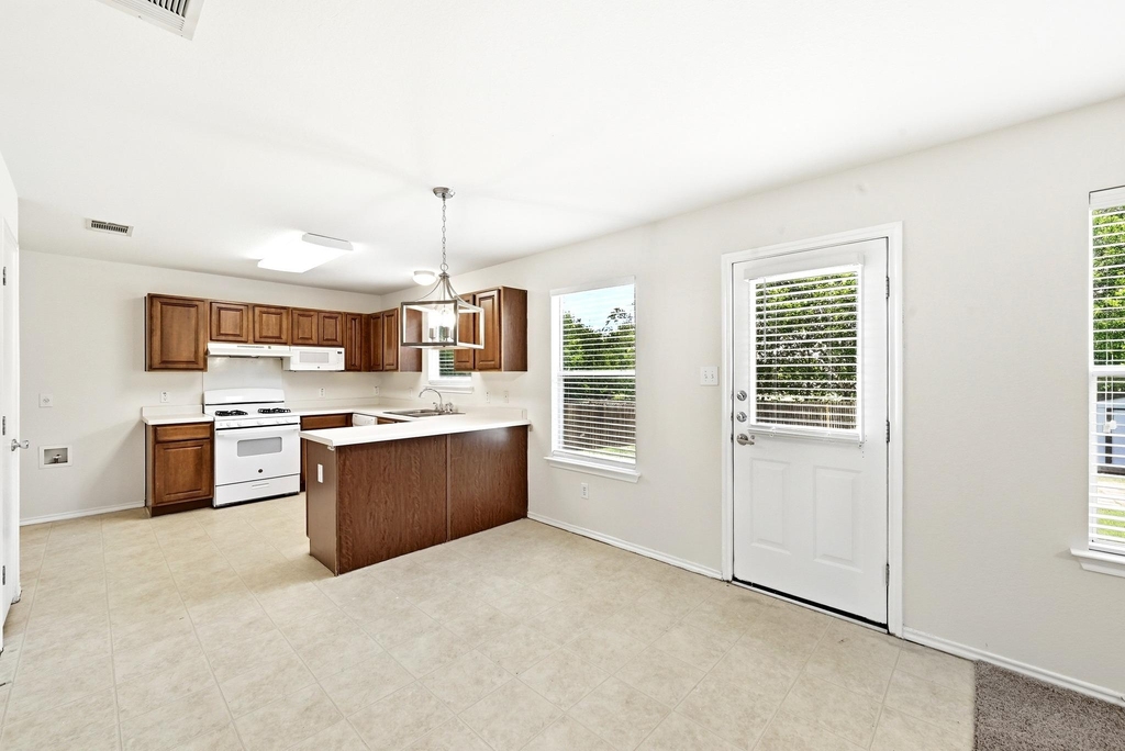 220 Peppergrass Cv - Photo 9