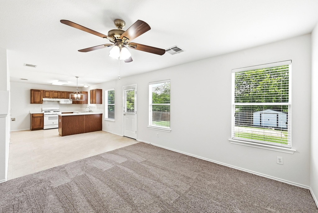 220 Peppergrass Cv - Photo 3