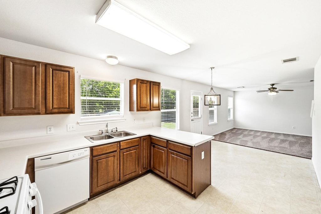 220 Peppergrass Cv - Photo 13