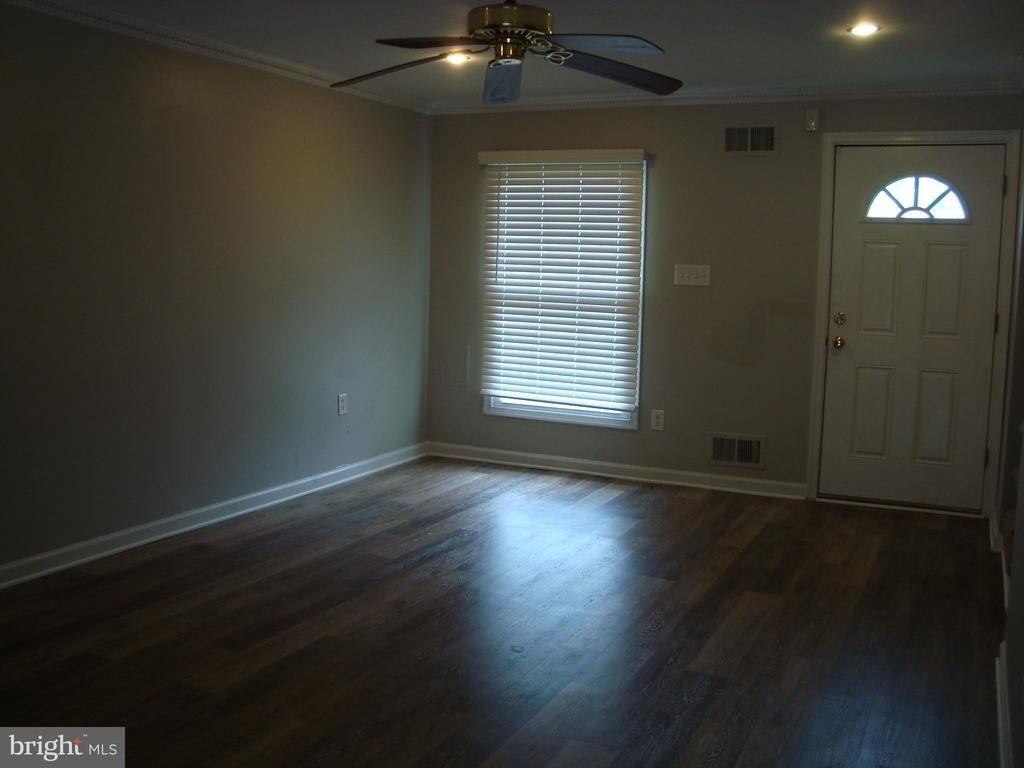 1807 Arwell Court - Photo 4