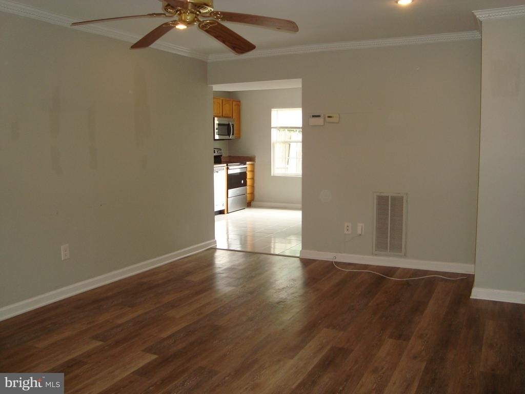 1807 Arwell Court - Photo 2