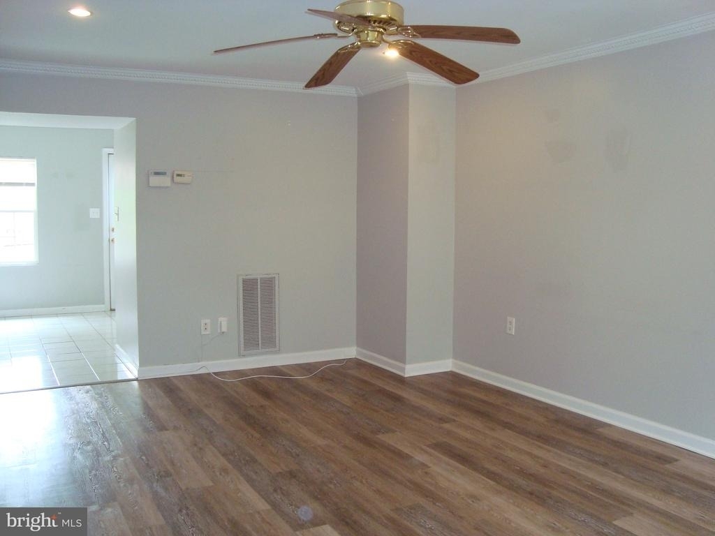 1807 Arwell Court - Photo 9