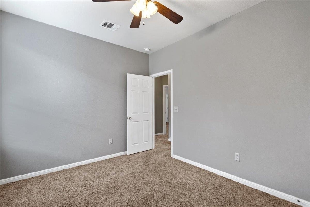 9413 Tanager Way - Photo 30