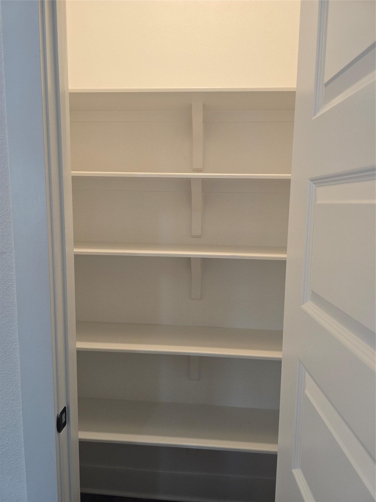 7601 Carver Ave - Photo 13