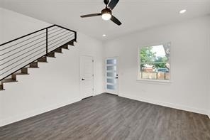7601 Carver Ave - Photo 14
