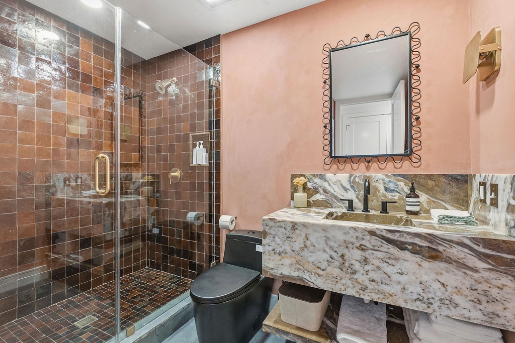 222 West Ave - Photo 12
