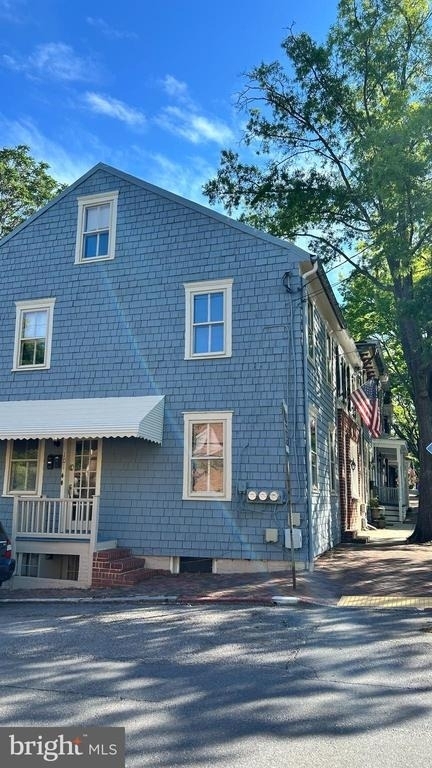 101 Charles Street - Photo 2