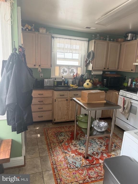 101 Charles Street - Photo 4