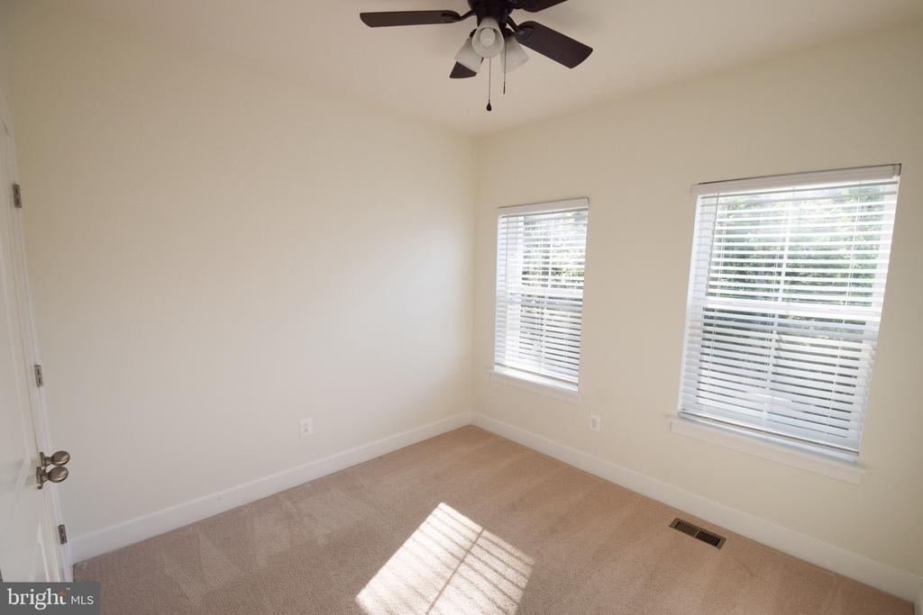 1438 Honey Locust Drive - Photo 14