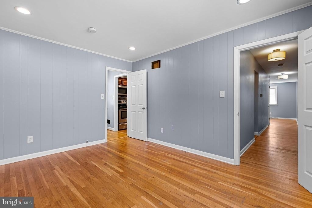 24 Fremont Road - Photo 2