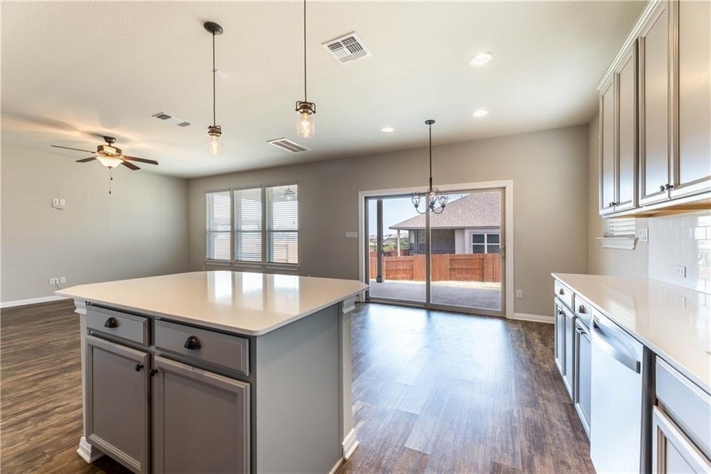 5413 Traviston Dr - Photo 9