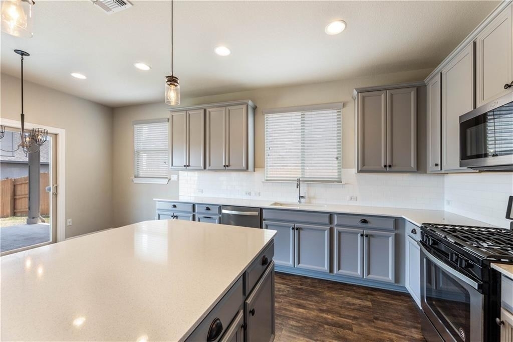 5413 Traviston Dr - Photo 10