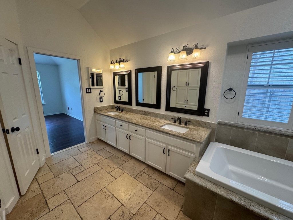 16101 W Dorman Dr - Photo 13