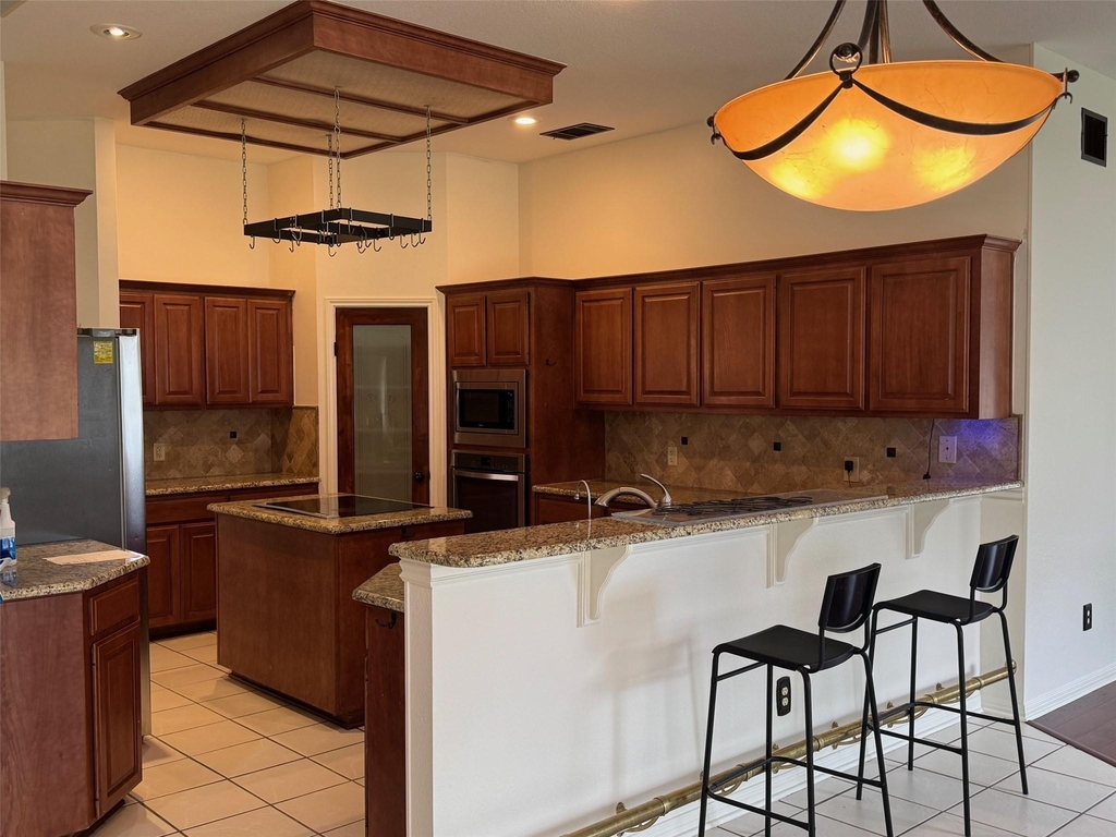 16101 W Dorman Dr - Photo 6