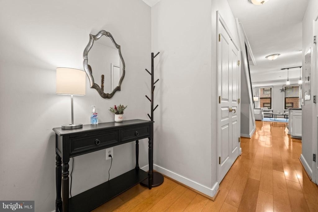 631 D Street Nw - Photo 36