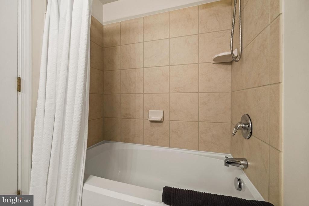 631 D Street Nw - Photo 23