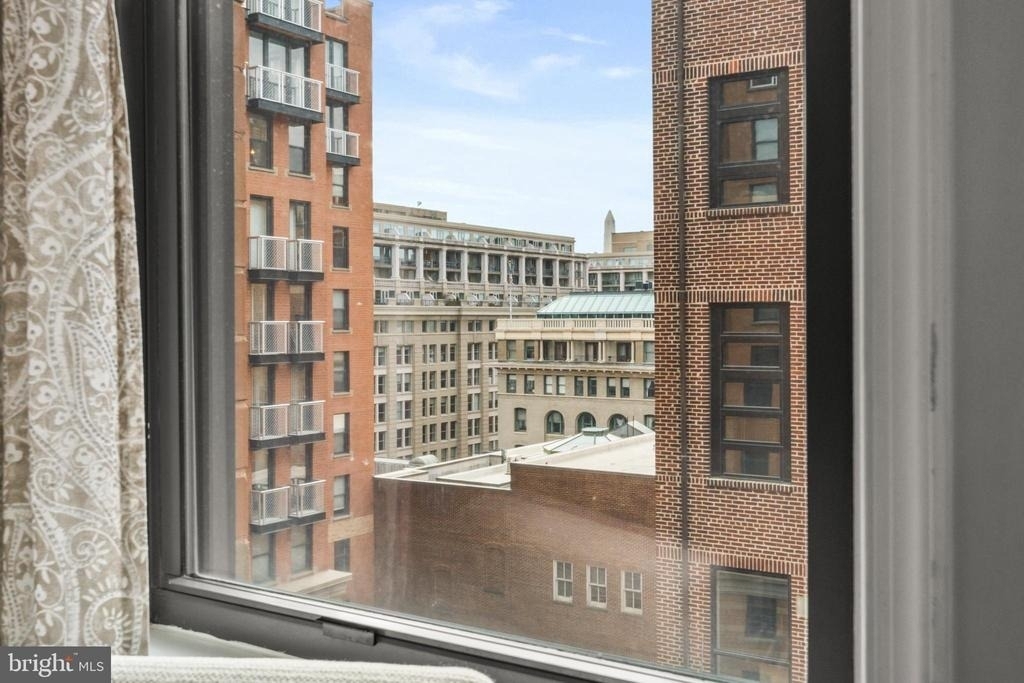 631 D Street Nw - Photo 33