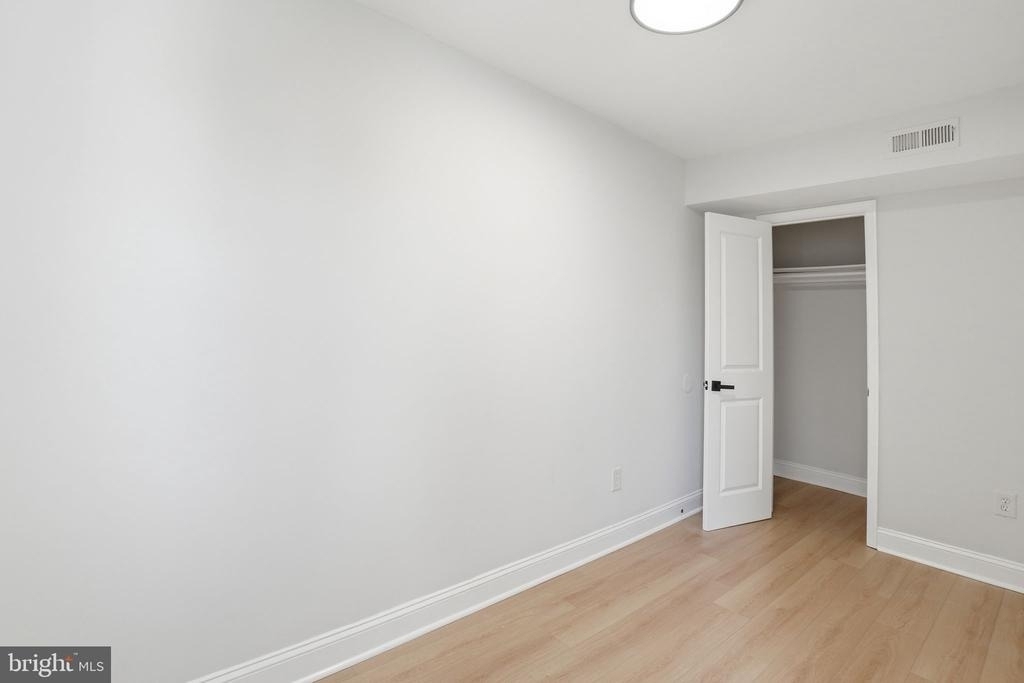 1250 Queen Street Ne - Photo 7