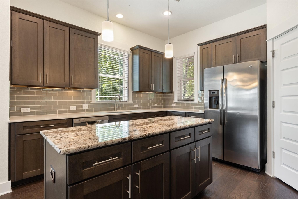 5407 Link Ave - Photo 4