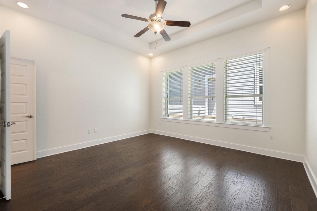 5407 Link Ave - Photo 14