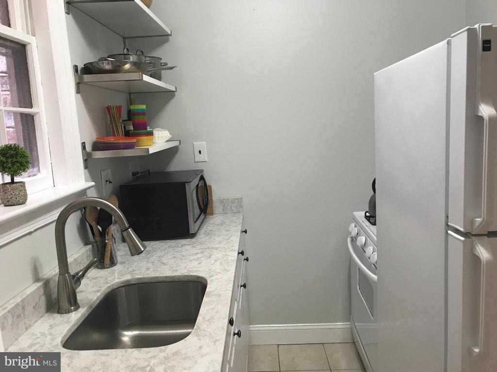 731 13th Street Ne - Photo 5