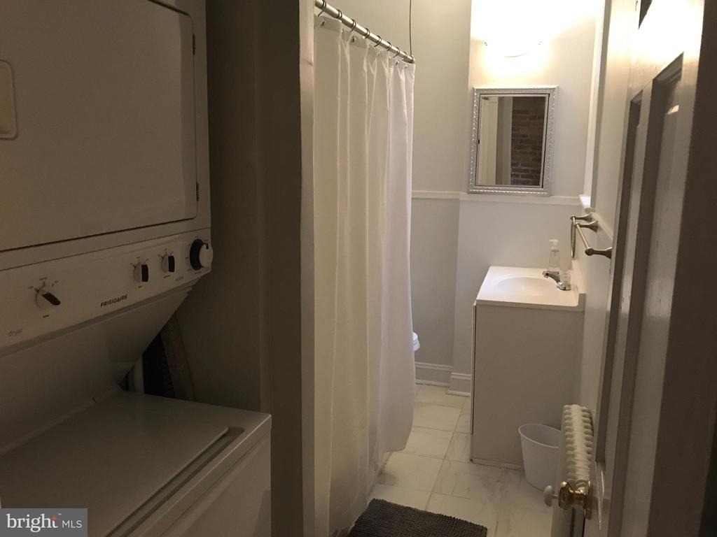 731 13th Street Ne - Photo 10