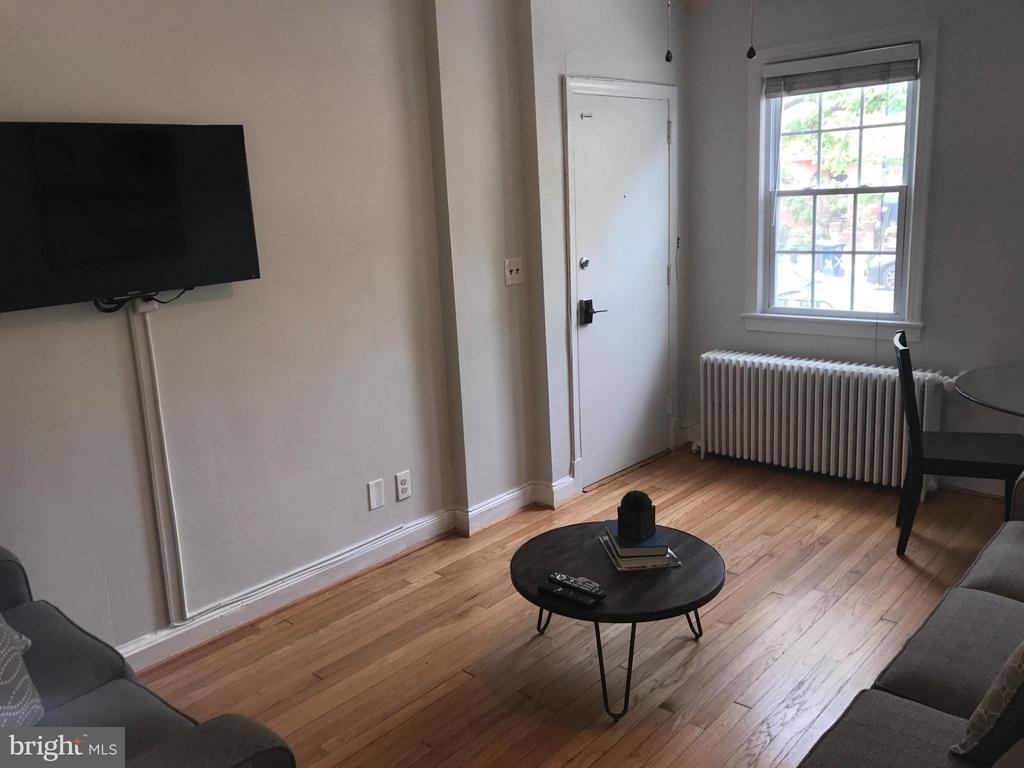 731 13th Street Ne - Photo 2