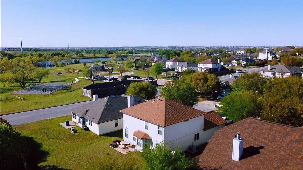 104 Cattail Cv - Photo 27
