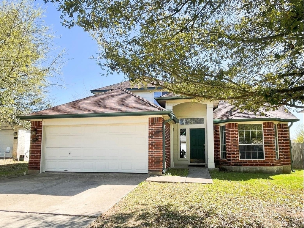 104 Cattail Cv - Photo 2
