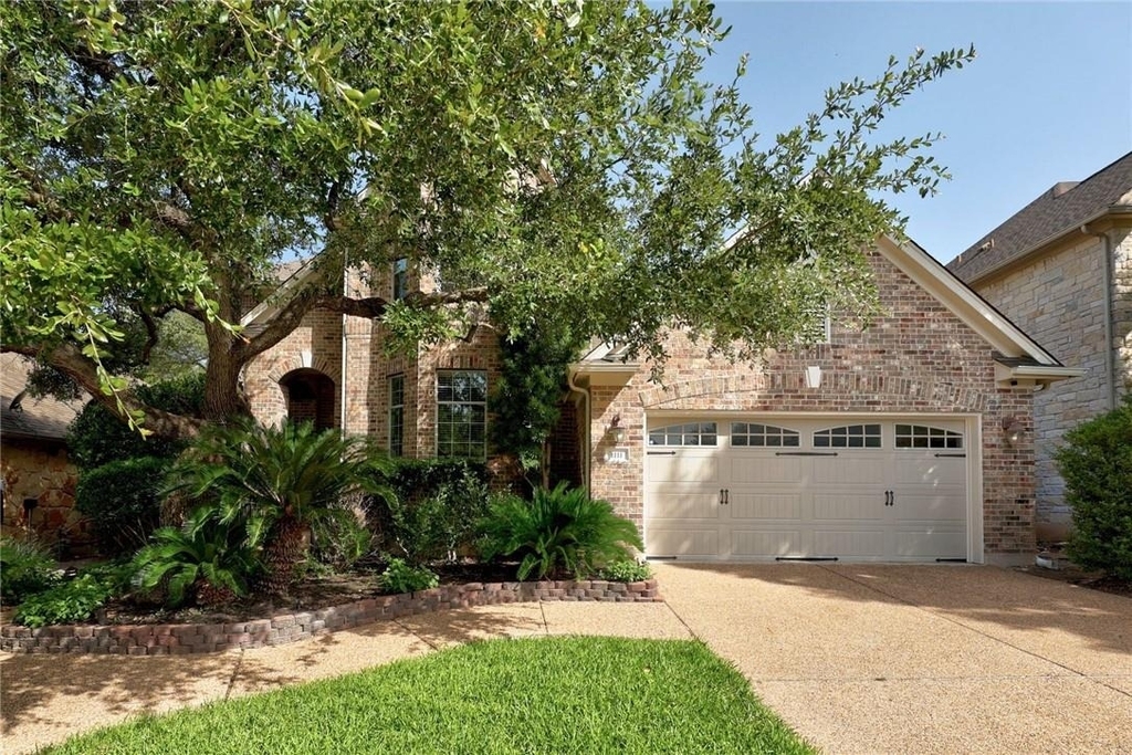 1111 Ritter Dr - Photo 2