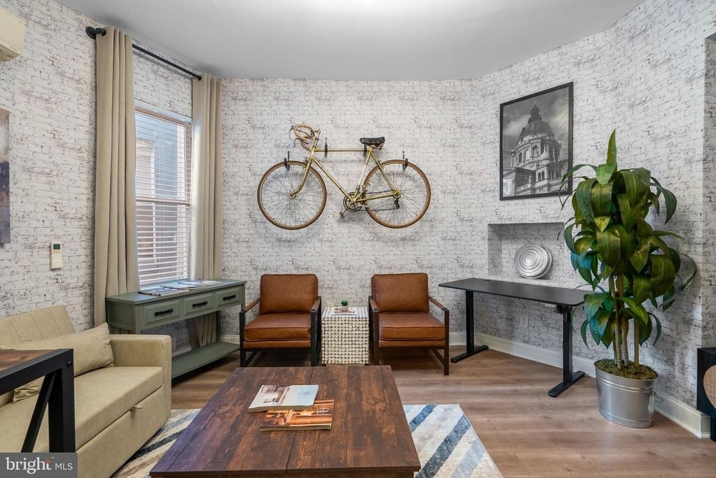 59 Rhode Island Avenue Nw - Photo 3