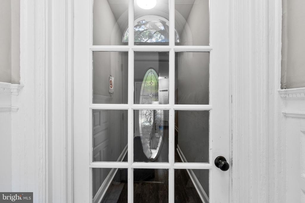 59 Rhode Island Avenue Nw - Photo 2