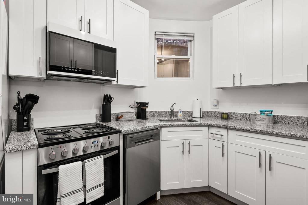 59 Rhode Island Avenue Nw - Photo 15