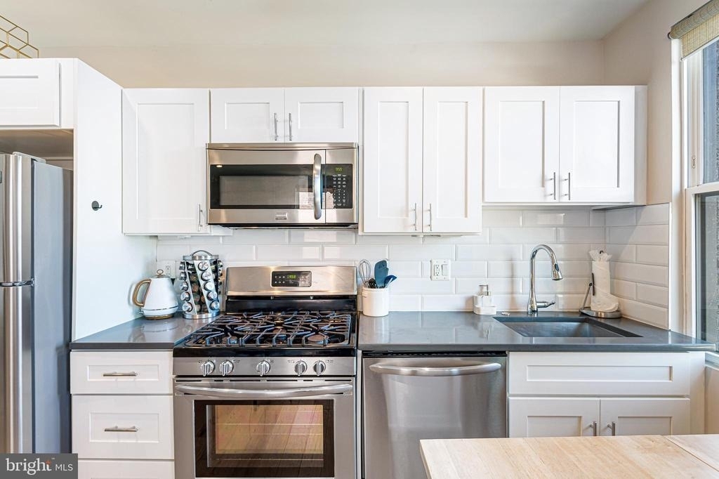 3101 Sherman Avenue Nw - Photo 13