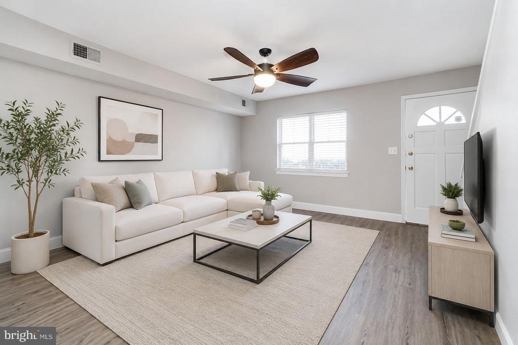 1515 1st Street Sw - Photo 2